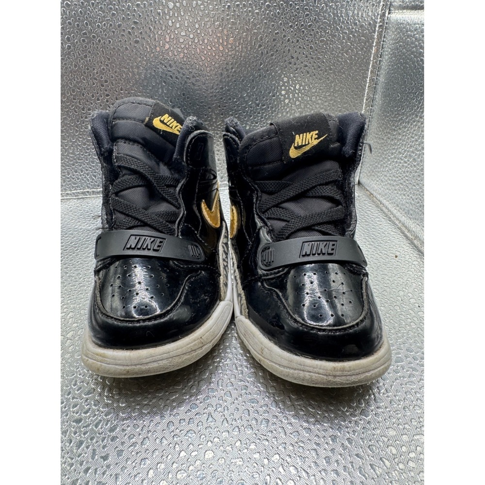 Nike Jordan Legacy 312 Toddler Shoes Black Gold Patent Leather AT4047-007‎
